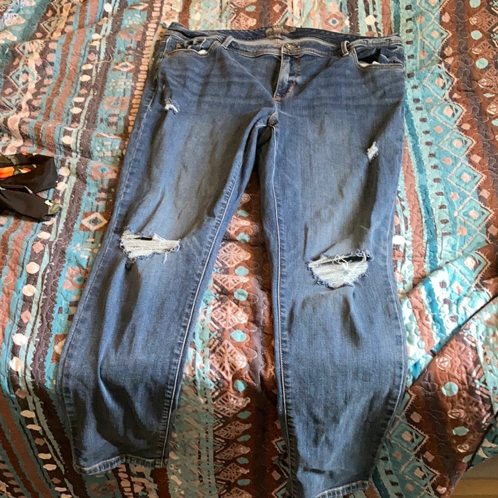 *TS* Torrid Distressed Skinny jeans